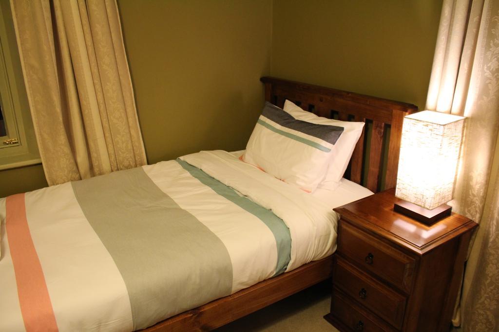 The Tasmanian Inn Hobart Bagian luar foto