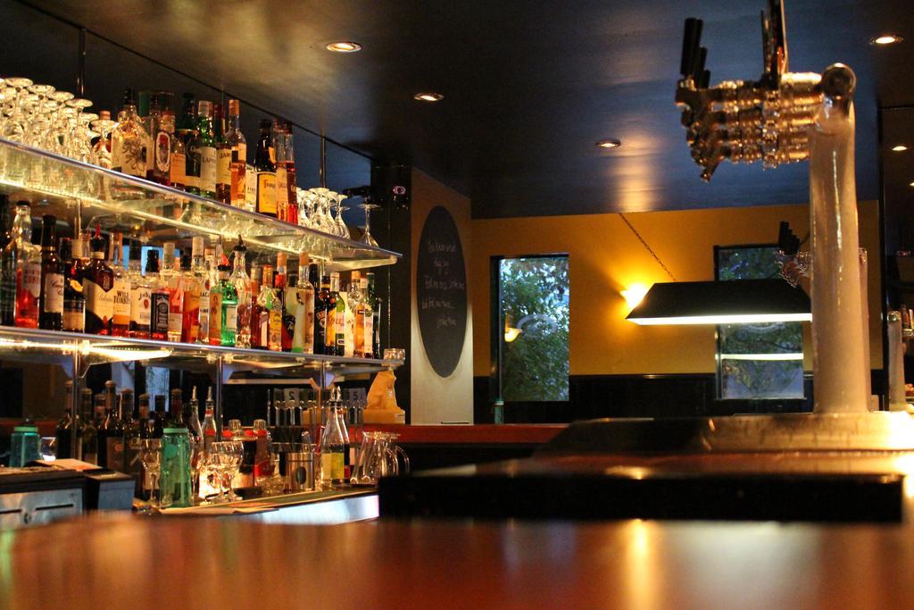 The Tasmanian Inn Hobart Bagian luar foto
