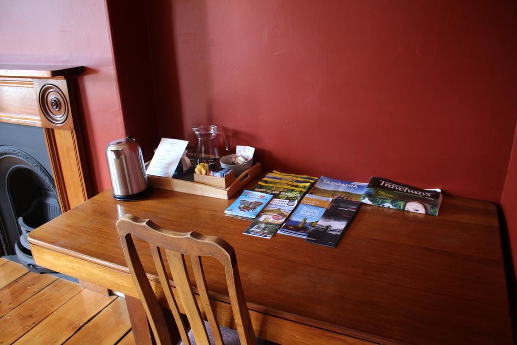 The Tasmanian Inn Hobart Bagian luar foto