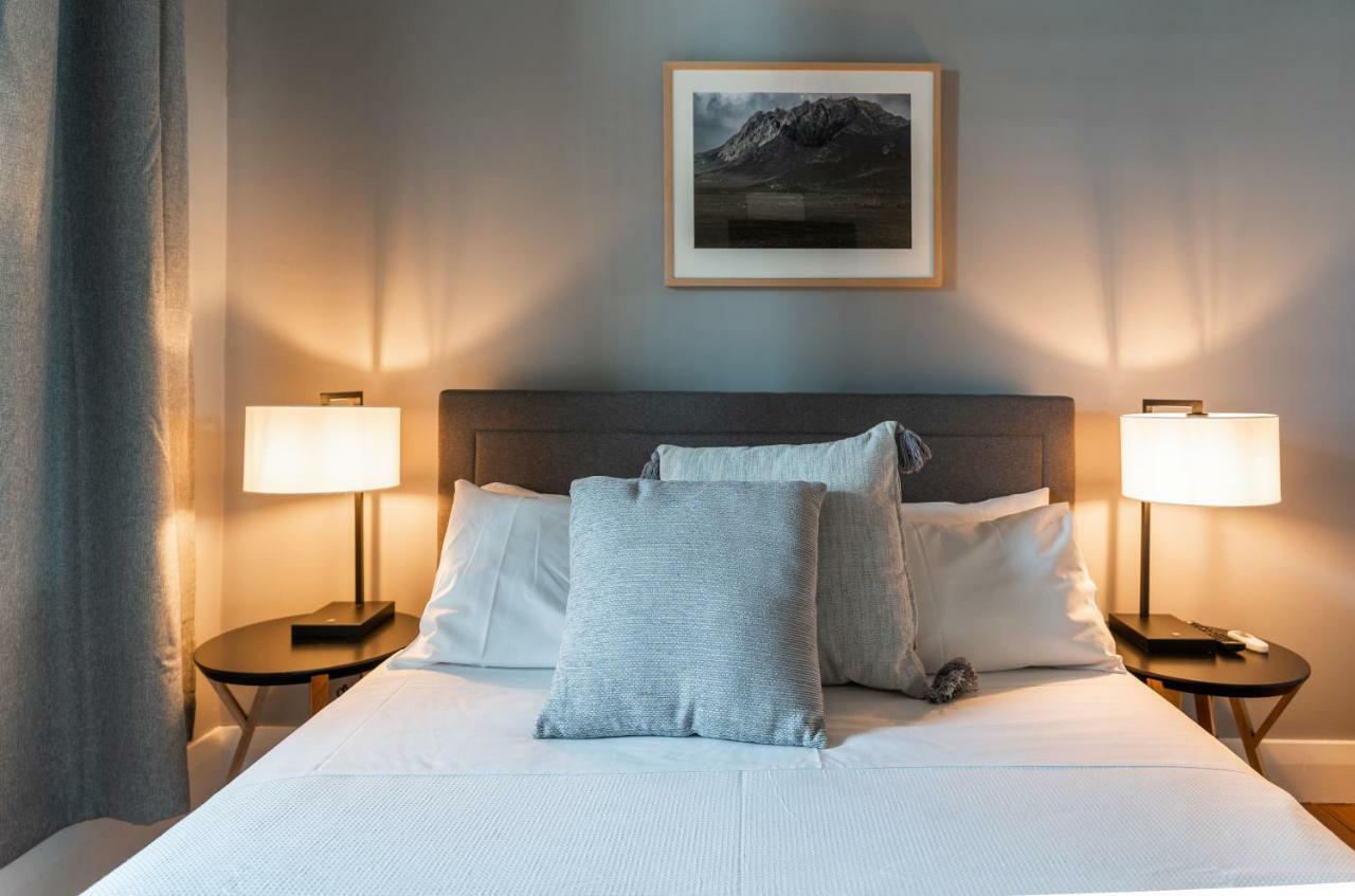 The Tasmanian Inn Hobart Bagian luar foto